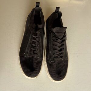Mark Nason Los Angeles leather sneakers active wear shoes